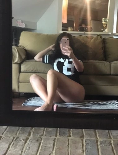 Dallas BodyRubs Offered By (972)694-5240 | Bodyrubs (972)694-5240 is Caucasianand offers nuru massages, asian massage, bodyrubs in Dallas and available for incall on rubrankings Near 635 & 75
*****NEW CLIENT SPECIAL: $20 OFF ANY 60mins OR MORE SESSIONS BETWEEN 1-4pm******
Hi! I’m Riley. Kiss your stress goodbye. Release your tension. You found the perfect place to experience something new, something no one has to know about. I will take you to the moon and back. You’re here for a REAL treat. I am very passionate about this, you'll be too. Time to release the tension, time for some real fun! I am ready for you, TEXT IS ALWAYS BEST! I love what I do, and you will be able to tell the moment you walk into my sensual presence.
I provide the following unforgettable sessions:
*Shower Available
- Nuru Session: $275/90min, $220/hr, $150/45min
-Edging Session: $275/90min, $220/hr
-Nuru/Edging Combo: $275/90min, $220/hr
-TIE & TEASE (T&T) Session: $280/90min, $240/hr
**T&T DESCRIPTION:
(Each T&T session is tailored to individual levels of comfort & is strictly light bondage/sensual domination)
After I tie and blindfold you, I will sensually rub oil all over your whole body, while the simultaneous stimulation and teasing begins. I will then bring you to a highly aroused state, that intensely builds, to the point of begging for a release. Not knowing what sensations are coming next, I will take you to levels of excitement you never thought possible. Satisfaction will be both denied, and prolonged, as long as possible, IF at all……Once, and only if I decide to take you over the edge; an explosion of pure pleasure and ecstasy will leave you wanting to come back for more!!
**PROSTATE AVAILABLE as an add on
**ONLY ABLE TO ACCEPT CASH or BTC
Light screening performed, on all new clients, no exceptions. Please be a gentleman when contacting me, no explicit questions guys, please keep it classy.