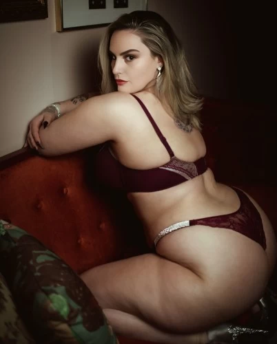 Seattle BodyRubs Offered By (206)531-3115 | Bodyrubs (206)531-3115 is Caucasianand offers nuru massages, asian massage, bodyrubs in Seattle and available for both on rubrankings Invest your time in a real, genuine, and rewarding connection. Accept nothing less than a memorable, and refreshing embrace, with a freeing sense of excitement that only a provider with true passion will guide you through. A provider such as myself. I'm Sofia and I'd be honored to make your acquaintance. Please allow me to introduce myself:
A remarkable feat of femininity, as if hand carved by Aphrodite and Venus themselves. A stunning mix of the East and West come together divinely in an unapologetic level of beauty born from my Romanian and American lineage. Standing at five foot eleven inches, I boast a rare Amazonian build, blessed with a buxom bosom set on an iconic goddess like hourglass figure.
Come divulge in an upscale and down to earth encounter today.