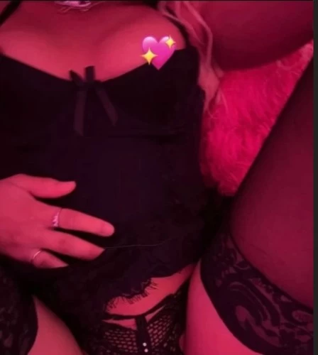 (405)871-4860 is Mixedand offers nuru massages, asian massage, bodyrubs in Oklahoma city and available for both on rubrankings Hey luv, It's ❣Nicole❣Im sexy, respectful, and down to earth, clients always find a friend in me. You are guaranteed a fun, sensual experience.Contact me for Appointments and please TEXT first. 405-871-4860‼️ASK ME about 2hands special ‼️