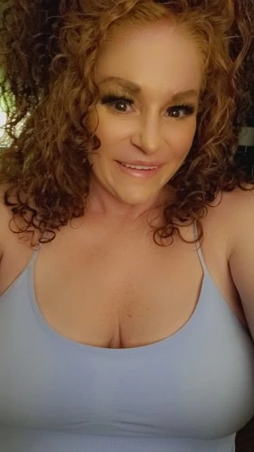(614)537-2492 is Caucasianand offers nuru massages, asian massage, bodyrubs in Columbus and available for incall on rubrankings Hi Gentlemen,  I offer an aray of adult entertainment services and sensual Massage  by my magica hand an amazing body.