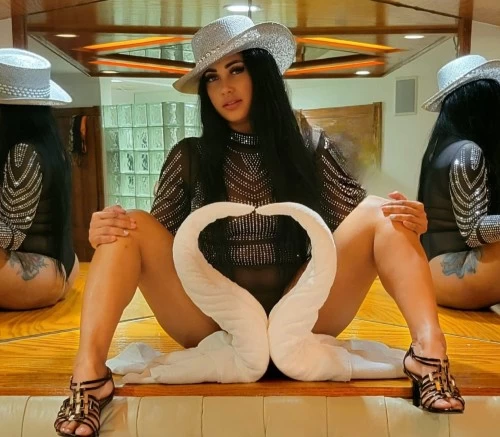(713)632-2945 is Latinoand offers nuru massages, asian massage, bodyrubs in Austin and available for both on rubrankings My name Is Jennifer new in town text me call me for detalis