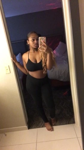 (615)354-4450 is Caucasianand offers nuru massages, asian massage, bodyrubs in Nashville and available for both on rubrankings Sensual SensationsYoull love this feeling of grabbing my nice body, while my smooth magic hands can take you to nice places ❤️?Reach the fulfillment of satisfaction plus all of the release and tension that you have been waiting to let go . Come receive this skin tingling mind blowing body rub from me and I absolutely assure you that you will be provided the best service and time. 4 Hands Available!!