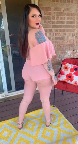 (720)597-1279 is Caucasianand offers nuru massages, asian massage, bodyrubs in Boulder and available for incall on rubrankings Let my healing hands relax your mind, body, and spirit. My skilled techniques are guaranteed to bring you relief ✨? My loving and bubbly personality will make your day! Come and see a therapist who truly cares ?Satisfying each individual client's needs and providing a relaxing and soothing atmosphere is my priority! My sessions are never rushed. ☮️Serious inquiries only °swedish, deep tissue, Tantric, light touch, Reiki healing, guided meditation, and more°virtual visits offered °hot towel treatment°aromatherapy°9 years of experience°clean and private facility °by appointment only 30min $65+60min $120+90min $185+Please text only for an appointmentMaci 720-597-1279