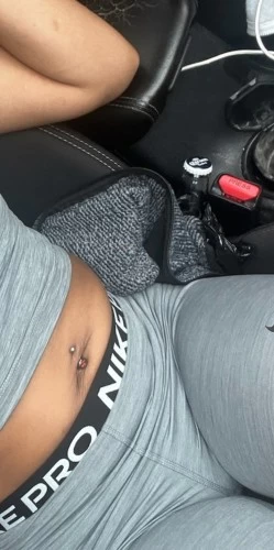 Oklahoma city BodyRubs Offered By (405)332-8676 | Bodyrubs (405)332-8676 is Blackand offers nuru massages, asian massage, bodyrubs in Oklahoma city and available for both on rubrankings Hey I'm London and I offer exotic sensual styled bodyrub's, I also provide chill time session's if you would like to just play and hang out. Message anytime to check availability.
✔️Appointments may be booked in advance.
✔️Pictures are 100% real and current.
✔️Messages will be returned as soon as possible.
✔️ Specials Available (Only for returning clients)