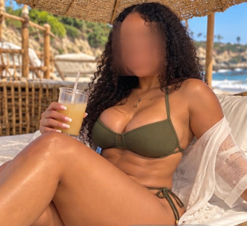 (619)612-7250 is Mixedand offers nuru massages, asian massage, bodyrubs in San diego and available for incall on rubrankings Hello Gentleman,

My name is Izabella Rose, 36 years old I am a beautiful and sophisticated. I provide the most upscale massages and companion services. Let me start by reducing your anxiety, tension and stress and refresh your mind with my soft hands.

-Slides
-Prostate
-Soft Music
-Teasing 
-Hot towels and Oil
-Easy Parking
-Upgrades 
