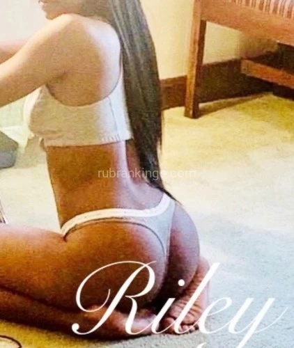 (440)817-0061 is Blackand offers nuru massages, asian massage, bodyrubs in Cleveland and available for both on rubrankings Hey Guys, Your favorites are in a new location with an exciting new experience menu! Each one of us are highly reviewed on all verification sites. Rather you're looking for a sexy spinner, a dominant goddess, girl next door or the best of best worlds, we have JUST THAT! We all offer something unique and sexy! Send us a text and come create unforgettable fantasies that you have only dreamed of! 440-817-0061 (old number still works, for those that are used to this number )440-292-3128 (new number - Please update our contact number guys:)