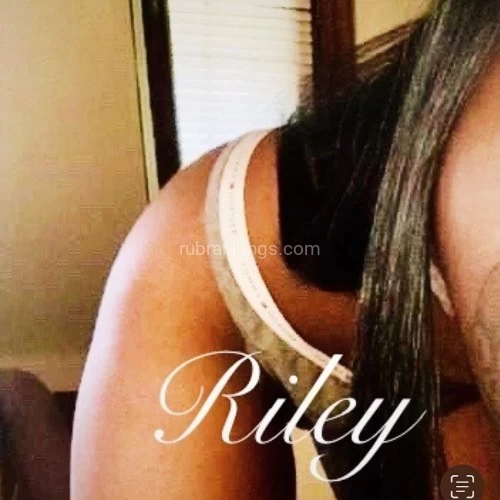 (440)817-0061 is Blackand offers nuru massages, asian massage, bodyrubs in Cleveland and available for both on rubrankings Hey Guys, Your favorites are in a new location with an exciting new experience menu! Each one of us are highly reviewed on all verification sites. Rather you're looking for a sexy spinner, a dominant goddess, girl next door or the best of best worlds, we have JUST THAT! We all offer something unique and sexy! Send us a text and come create unforgettable fantasies that you have only dreamed of! 440-817-0061 (old number still works, for those that are used to this number )440-292-3128 (new number - Please update our contact number guys:)