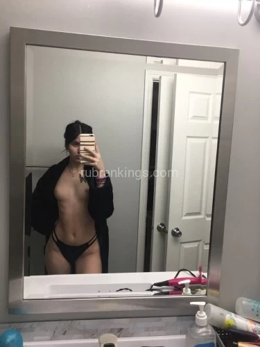 (832)703-4899 is Caucasianand offers nuru massages, asian massage, bodyrubs in Houston and available for both on rubrankings Come Book a appoiment with me if you want to experience the time of your life and have fun  ❤️?