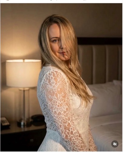 (832)440-9526 is Caucasianand offers nuru massages, asian massage, bodyrubs in Houston and available for incall on rubrankings I care about your overall well-being, not just what happens during your massage. I take into account your lifestyle, workouts, nutrition, recovery, and hormonal health to better understand what your body needs.

Every session is customized to how you’re feeling that day—whether you need pain relief, mobility work, muscle recovery, or simply time to relax and recharge.

To make sure we’re a good fit and I can provide the right experience, I complete a brief screening with all new clients. Everything is handled discreetly and professionally.

My goal is simple: to help you feel and function better, and let this be the best part of your day.