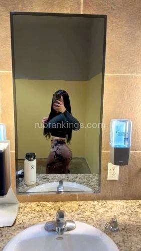 (212)202-6532 is Latinoand offers nuru massages, asian massage, bodyrubs in Houston and available for both on rubrankings I am a Latina girl, my name is Stefany, I have beautiful curves and I am ready to give you a relaxing massage, available now