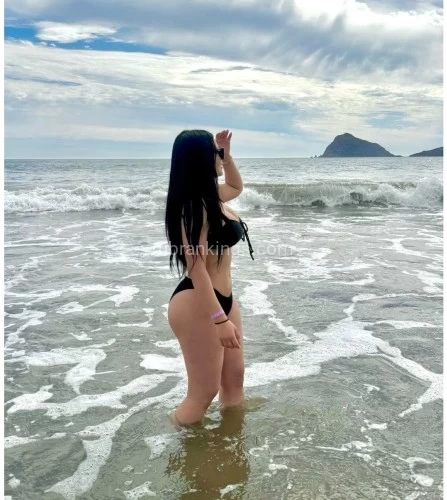 (212)202-6532 is Latinoand offers nuru massages, asian massage, bodyrubs in Houston and available for both on rubrankings I am a Latina girl, my name is Stefany, I have beautiful curves and I am ready to give you a relaxing massage, available now