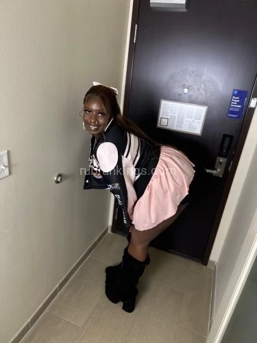 (405)796-9157 is Blackand offers nuru massages, asian massage, bodyrubs in Oklahoma city and available for outcall on rubrankings Oh, Sweet Peaches are so tender to the touch... I have everything you need experience for relaxation on a stressful day!Please read to the end!My service offers a “King” experience that you have not experienced with any other massage therapists.Why? Would you have 1 when you can have the pleasure of multiple hands all over you ??!!!!!!!!Take advantage of this amazing experience and allow 2 sexy goddess to take you to a moment of ecstasy.We are special so we only take GENTLEMAN with special needs and are VERY respectful!Ask about our $PEICAL prices!Locations Ask where we are at the moment:LOCATION AVAILABLEOklahoma City, OkOutcall is available anywhere for a travel fee!One Lady:$130 Nuru 30 min$100 B2B 30 min$80 Swedish 30 min2 Lady’s":$200 Nuru 30 min$150 B2B 30 min$100 Swedish 30 minINCALLS ARE AVAILABLE ALSO!OUTCALLS WILL HAVE A TRAVEL FEE! DEPENDING YOUR LOCATION FEE STARTS BETWEEN $15.00 to $30.00 ADDED TO YOUR SESSION DEPENDING ON THE SELECTED!Swedish Massage ?‍♂️ "Lingerie Only"30 mins $ 80.00 "Ending Extra"1 hour $125.00 "Ending Extra"1 1/2 hour $150.00Deep tissue Massage ? "Lingerie Only"30 mins $80.00 "Ending Extra"1 hour $125.00 "Ending Extra"1 1/2 hour $150.00B2B Massage (Topless)??30 mins $100.00 “ending is extra”1 hour $150.001 1/2 hour $200.00Nuru (Nude)30 mins $150.001 hour $200.001 1/2 hours $280.00Hot Rocks or Cold Massage ? "Lingerie Only"30 mins $50.00 "Ending Extra"1 hour $100.00 "Ending Extra"1 1/2 hours $150.00“Massage Me and I massage you” (Nude)???30 mins $150.00 "Ending Extra"1 hour $200.001 1/2 hours $250.00“Prostate Massages or Play” (You may add to any session 1/2 off)30 mins $150.001 hour $200.001 1/2 hours $300.00Manscaping"Regular $50.00Shaving and Smooth wax $65.00"Paraffin Wax"Starts this week!!!!!