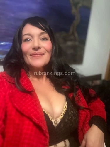 (612)724-7117 is Caucasianand offers nuru massages, asian massage, bodyrubs in Minneapolis and available for incall on rubrankings Your pleasure palace awaits!  Invite yourself to melt into my hands as I massage you into a state of bliss and peaceful fulfillment. I am fully trained and specializing in many modalities including Swedish, tantric,  sports and other relaxing massages .  I provide a safe and private studio. The healing begins as you truly seen, heard and TOUCHED by me.  Affordable full hours and 90 minutes. I will make you feel at home and at peace providing a full massage room and a full bathroom with a shower available.  Ten minutes from airport, out of towners are welcome! Text or call now for an appointment 
Kate- (612) 724-7117
