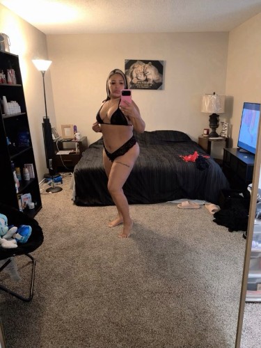 Dallas BodyRubs Offered By (214)916-9952 | Bodyrubs (214)916-9952 is Latinoand offers nuru massages, asian massage, bodyrubs in Dallas and available for both on rubrankings Chica latina