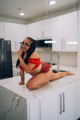 El paso BodyRubs Offered By (858)899-7084 | Bodyrubs (858)899-7084 is Mixedand offers nuru massages, asian massage, bodyrubs in El paso and available for both on rubrankings Hey babe — it’s your favorite kept secret next door with a wild side 😉 I’m literally that petite bombshell doll with curves in all the right places, long soft hair, seductive eyes, and a sweet round 🍑 that’ll stay on your mind. I’m playful, genuine, and all about good vibes and unforgettable moments 💋
When contacting me please include;
✅Name/Age
✅Where You're Located
✅Duration of Appointment
✅Rubrankings Referral
*Ask About My Duo👩🏽🐰👩🏼
Xoxo
Zarii 🦋