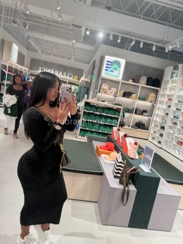(786)410-0442 is Latinoand offers nuru massages, asian massage, bodyrubs in Miami and available for both on rubrankings New Latin girl I offer you a relaxing massage excellent session