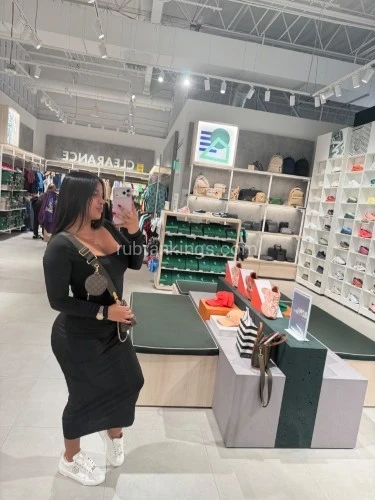 (786)410-0442 is Latinoand offers nuru massages, asian massage, bodyrubs in Miami and available for both on rubrankings New Latin girl I offer you a relaxing massage excellent session
