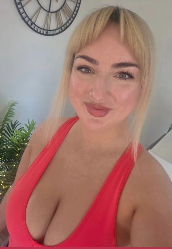 Columbus BodyRubs Offered By (669)204-3024 | Bodyrubs (669)204-3024 is Caucasianand offers nuru massages, asian massage, bodyrubs in Columbus and available for both on rubrankings Hey, I’m Sophie by name, A licensed and certified massage therapist offering men//couples a professional yet deeply relaxing experience in a safe, private, and comfortable studio.
✨ Massage & Beyond ✨
I provide a unique alternative to Asian spas, body rubs, or crowded chains. With me, you’ll receive:
• Professional massage therapy
• Soothing body rubs
• Full-body tantric massage
• Cuddle & Spooning Sessions ✨ (for clients seeking extra relaxation and comfort)
Your session will never be rushed. I welcome you warmly, and together we’ll create a space where you can truly unwind, let go of stress, and leave feeling refreshed.
Massage Options:
• 30 Min – $150
• 60 Min – $250
• 90 Min – $300
• 120 Min – $400
Tantric Massage (60 min) – Combines 30 minutes of traditional bodywork with 30 minutes of tantric techniques for the ultimate blend of relaxation and energy release.
Massage Styles Available:
• Deep Tissue
• Swedish
• NURU massage
• Sports Massage
• Hot Stone Therapy
• Full Body Tantric & more..
Benefits You’ll Enjoy:
✔️ Reduced stress, pain & muscle tension
✔️ Improved circulation & flexibility
✔️ Increased energy & alertness
✔️ A calmer mind, body, and spirit
📍 Private & Relaxing Studio
🚘 Free Parking | Clean & Welcoming Space
📱 Text me: +1 (669) 204-3024
💬 WhatsApp: +1 (669) 204-3024
Step away from stress. Step into relaxation. Let me take care of you.