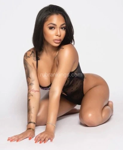 Boston BodyRubs Offered By (561)564-4357 | Bodyrubs (561)564-4357 is Latinoand offers nuru massages, asian massage, bodyrubs in Boston and available for both on rubrankings Enjoy seductive Bodyrub