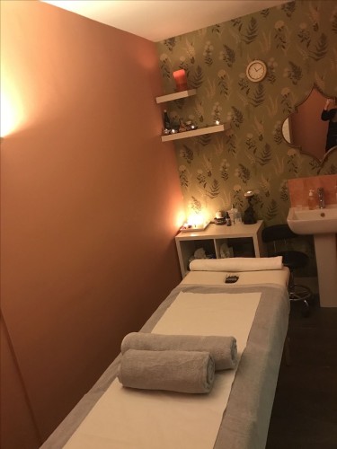 Fort myers BodyRubs Offered By (210)286-1781 | Bodyrubs (210)286-1781 is Latinoand offers nuru massages, asian massage, bodyrubs in Fort myers and available for both on rubrankings Hello! I’m Evelyn, a licensed and highly skilled massage therapist dedicated to helping clients unwind from stress, reduce muscle tension, and alleviate chronic discomfort. If you often feel overwhelmed, stiff, or fatigued, Jaine Massage Therapy offers customized treatments designed to meet your specific needs and wellness goals.
I utilize a variety of techniques to:
- Melt away stress and muscular tension through gentle, soothing strokes
- Reduce chronic pain and inflammation with targeted deep tissue therapy
- Enhance flexibility and improve range of motion with specialized stretching
- Promote overall well-being and deep relaxation for mind and body
Services Offered:
- Swedish Massage for gentle relaxation and stress relief
- Deep Tissue Massage to address stubborn knots and persistent pain
- Sports Massage designed for athletes and active individuals
- Aromatherapy incorporating essential oils for heightened relaxation
- Hot Stone Therapy to melt away muscle tension and increase circulation
- Nuru Massage for a unique, sensual experience
- Free Shower available before or after your session
- B2B Massage, GFE & 69, Suck no cover, Kissing – tailored intimacy services
- Guaranteed 100% satisfaction with each visit
What You Can Expect:
- A peaceful, calming environment meticulously designed for comfort
- A thorough consultation to identify your specific needs and preferences
- A personalized massage plan aligned with your wellness goals
- A relaxing, rejuvenating experience to refresh your body and mind
- A complimentary happy ending to enhance your satisfaction 😉❤️
Additional Services Available:
- Handjob / Hand Release
- Premium Blowjob & Tits Job
- Customized sessions designed to suit your personal style
I prioritize cleanliness, safety, and discretion, ensuring you always return for more enjoyable visits with the charming and attentive Sweet-Rose 😍🥰
Schedule your appointment now to experience the ultimate relaxation! ❤️🤝
Contact Details:
Phone: 📞 +1 (210) 286-1781
WhatsApp: +1 (210) 286-1781
Telegram: @elena_jo23
Signal: +1 830-346-2399