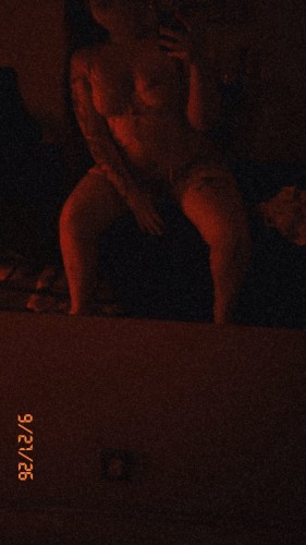 Nashville BodyRubs Offered By (502)200-5731 | Bodyrubs (502)200-5731 is Mixedand offers nuru massages, asian massage, bodyrubs in Nashville and available for both on rubrankings Hi my name is Ivey ❗️💋Experience the ultimate intimate relaxation with my Nuru body rubs. Silky, warming gel and expert, flowing strokes melt tension as bodies move in a seamless, skin‑to‑skin glide. The result is deep relaxation, heightened connection, and a blissful escape from the everyday. I’m German and black guaranteed to leave you satisfy im the best in the city with my flexible ways and my curves you will be mesmerized let me come treat you like the king you are.
(❗️❗️ Cleanup is required.
If you wish to use the restroom, the facility is available.
These prices apply strictly to one person;)❗️❗️❗️
For any questions please contact me via TextFree app or private message, I’m available 24/7 and I can’t wait to meet you