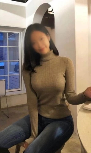 (347)473-2005 is asianand offers nuru massages, asian massage, bodyrubs in New york city nyc and available for both on rubrankings “”””””””” “”” SALIMA always likes to help “”””””””””” Hello, New York !!! ___ I am Salima !!! The sweetest girl and professional massage therapist!!! 

With my tender touch and warm smile you will be relaxed and stayed far away from your problems and responsibilities ! 
I combine Swedish massage with very sensual touch. 
If you like some hidden desire - nuru slide will be right session for you, between you and me - only hot slippery sea weed gel !!! 
Pleasure with conversation , charm and relaxation… 

Most important - NO extra Activities even for extra !!! 
massage - 320/1h, hot slide 380//1h, or body shaving, body scrub (380/1h) or some naughty desire !!!! -  
Longer and shorter sessions are available too -
 Out call  visiting you - very welcome  …. 480/1h + your Uber 
Good news - all CC accepted 