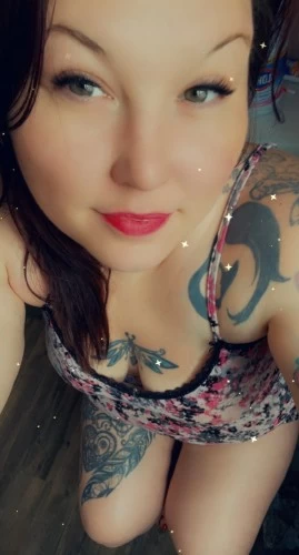 Columbus BodyRubs Offered By (614)256-9259 | Bodyrubs (614)256-9259 is Caucasianand offers nuru massages, asian massage, bodyrubs in Columbus and available for incall on rubrankings Hey Fellas,
Come and enjoy a Sexy Sensual Body Rub. My curvy body with keep your hands busy and your mind racing!!
I have skills that will relax and let you release ALL that stress. ❤upgrades available.
BONUS❣ - I actually give a great massage❤️❤️
All my friends leave happy❤️❤️❤️
*None scented lotion and oils
*Clean room with music playing and candles lit and sexy lingerie.
❤Body rub 120 hour 80 hh - you leave happy but hands only.
❤ Full Service Body Rub 220 hour 160hh.
❤Light BDSM sessions 200 hour
❤️Foot Fetishes
snap chat jenna_love1303.
614-256-9259