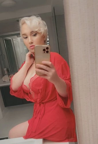 (1)826-8269 is Caucasianand offers nuru massages, asian massage, bodyrubs in Boston and available for both on rubrankings willing? to please all your desires?? full service, ??fetishes, ??dances, ??massages❤??