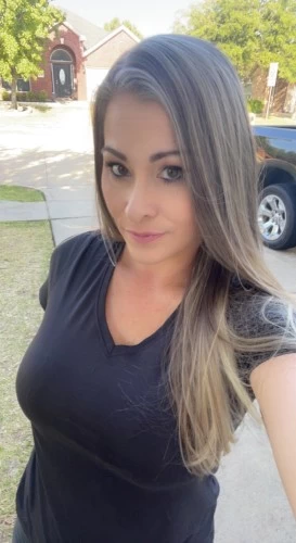 (214)557-1639 is Caucasianand offers nuru massages, asian massage, bodyrubs in Dallas and available for outcall on rubrankings The stress of the day and business meetings that never seem to end will be a distant memory. My favorites are dinner dates and longer dates to get acquainted with new friends 400/90min600/2hr800/3hrNot Many Providers Take Their Time Like Me!