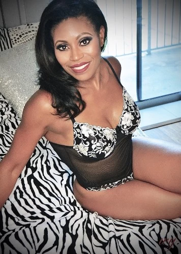 (832)848-0596 is Blackand offers nuru massages, asian massage, bodyrubs in Houston and available for incall on rubrankings Hello I'm passionate about helping people feel their best. I specialize in a variety of body work techniques, including Swedish, deep tissue, and sports massage. I also offer hot stone massage, reflexology, and aromatherapy. I'm confident that I can help you relax and release all your stress! *****New Client introductory rate ****Bodyrub $150hr Nuru $250hr Contact me via text @ 8328480596 Available Mon - Sun 9am - 11pm 