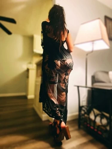 (501)575-0218 is Caucasianand offers nuru massages, asian massage, bodyrubs in San diego and available for both on rubrankings The best gfe, sensual nuru body massage and amazing time together, honey!
