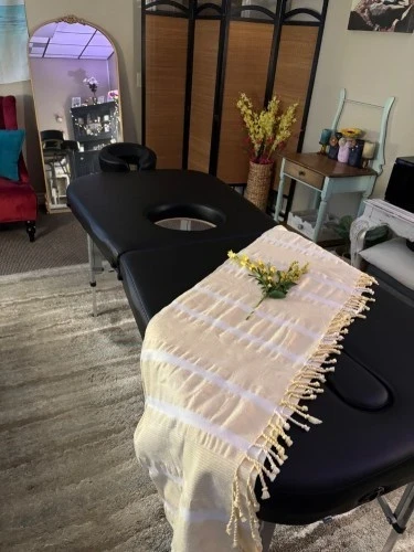Boston BodyRubs Offered By (857)202-7970 | Bodyrubs (857)202-7970 is Caucasianand offers nuru massages, asian massage, bodyrubs in Boston and available for both on rubrankings 4 hands 2 girls available downtown today!
250 half hour happy ending oil massage
450 hour happy ending oil massage
650 90 minutes happy ending oil massage
300 half hour glory hole massage
500 hour glory hole massage
650 90 minutes glory hole massage
300 half hour slippery nuru massage
500 hour slippery nuru massage
650 90 minutes slippery nuru massage
Come experience euphoria and the ultimate experience with a 4 hands / double the fun.
Hey handsome🤩
I’m a warm, attentive masseuse dedicated to creating a relaxing and indulgent experience tailored to your needs. With a gentle touch, calming energy, and a focus on comfort, I help melt away stress, ease tension, and leave you feeling refreshed, rejuvenated, and completely at ease. Your relaxation is my priority from the moment you arrive.