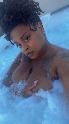 Columbus BodyRubs Offered By (614)961-6831 | Bodyrubs (614)961-6831 is Mixedand offers nuru massages, asian massage, bodyrubs in Columbus and available for both on rubrankings 🩷💋MELODY ROYAL💋🩷
🧚🏽EUPHORIA MASSAGE & HOLISTIC WELLNESS 🦄
Available 24/7
INCALL /OUTCALL $25 ADDITIONAL FEE
FACETIME FUN $50 20 min
SHOWER AVAILABLE BEFORE OR AFTER
SESSION!
4’11 BADDIE WITH BIG 38DDD AND LITTLE FEET
IF YOU NEED TO UNWIND AND RELAX , LET ME BE OF SERVICE TO YOU. I OFFER FULL BODY MASSAGES & ESCORT SERVICES FOR THE BEST PRICES NON NEGOTIABLE!
🚨EARLY BIRD SPECIAL HAS RETURNED🚨
⏰7AM-10AM ONLY⏰
⏳30 MIN NURU w/ RELEASE $80
⏳60 MIN NURU w/ RELEASE $140
Text me or call me to book your appointment!
May I spoil you with my relaxing & calming, intimate body slide?
With my soft, pillowy skin, I will glide easily for a sensually therapeutic massage that you will leave you feeling totally on cloud 9 with the touch of my finger tips.
I’d like to make you feel like a king while exploring your body inch by inch.
Let me take you to your highest point of ecstasy, releasing all the tension and fulfill your desires.
You will leave feeling as if you were floating on air after I melt away all of your stress.
Offering nude body slides, prostate massages, findom, role play, 4 hand body slides, fetish, pegging.
I have a bed, or a table in a clean environment with serine spa ambience.
Full Time given. I offer Hot towels, Warm
oil, cold/room temp bottled water.
Text me or call me to book your appointment!
✨ RELAXATION MASSAGE
✨DEEP TISSUE MASSAGE
✨ SWEDISH MASSAGE
✨NURU MASSAGE
Menu:
⏳30 MIN NURU w/ RELEASE $100
⏳60 MIN NURU w/ RELEASE $160
⏳90 MIN NURU w/ RELEASE $220
MUTUAL TOUCH INCLUDED
✨GENTLEMENS ESCAPE (#1 FAN FAV)
⏳30 MIN $180
⏳1 HR $275
Cash / Cash app / Apple Pay / Venmo / Zelle (: Accepted
Content available for purchase!
https://onlyfans.com/melodyroyal
Snapchat: Honestyhurtz
Instagram: treatdlikroyaltyy