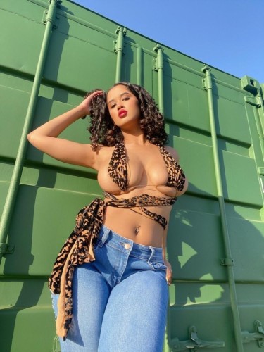 Baton rouge BodyRubs Offered By (321)662-9055 | Bodyrubs (321)662-9055 is Caucasianand offers nuru massages, asian massage, bodyrubs in Baton rouge and available for both on rubrankings I‘m 100% INDEPENDENT~100%REAL~ALWAYS DISCRETE.
Hi Gentlemen.
I’m Catherine erotic white Caucasian 27 years old I am petite with a sensitive side of shyness but warm up easily. ❤ I enjoy what I do and I would love to build a strong sensual connection with you. My goal is not to see you once, but hopefully again and again .❤ come to my private studio nice and clean everything you need I will have it for you, I will be a relaxing just you and me for our time.
Telegram:Catherinedonna47
Text me : 3216629055
Mail: Catherinedonna47@gmail.com
Snapchat: Catherined418