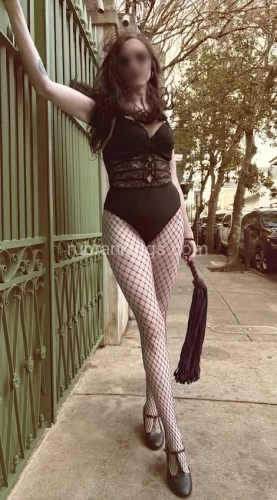 (850)378-1152 is Caucasianand offers nuru massages, asian massage, bodyrubs in New orleans and available for both on rubrankings I love guiding people to discover what brings them pleasure and how they can release tension. I have a passion for human connection, play, and power dynamics, and I’m always excited to learn what excites you; your fantasies, curiosities, and desires are welcome here. Your pleasure and your safety (both physical and emotional) will always be at the center of our time together. My approach as a Domme and tantric massage practitioner blends strength with softness, and I create a nonjudgmental atmosphere where you can explore freely and fully. I believe in the power of intimacy, the thrill of surrender, and the beauty of authentic expression.My FBSM massage sessions focus on sensuality, relaxation, breath work, tension release. Excited to connect with you soon!Logistics:-Please text (no calls) with your appointment request and include: your name, that you are from the massage site, and what length of session you'd like.-Before scheduling, we will complete a ~10 minute screening call to ensure vibes are on point. -I usually book at least 48 hours in advance but occasionally can take day of outcall appointments, so please keep that in mind when reaching out. 