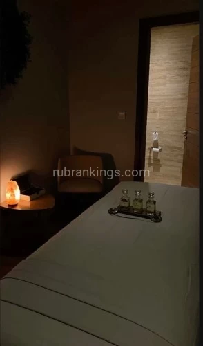(805)519-2286 is 0and offers nuru massages, asian massage, bodyrubs in Los angeles and available for both on rubrankings ? Massage Room for Daily Rent – Tranquil, Clean, and Professional ?

Looking for a serene and professional space to see your massage clients?
We’re offering a massage therapy room available for daily rental — perfect for licensed massage therapists, bodyworkers, or wellness professionals. Female professionals only. 

✨ What’s Included:
	•	Fully furnished massage room (fbsm massage table, milking table, nuru, linens, towels, Candles, etc.)

The room is thoughtfully stocked with private wellness essentials, including under-eye collagen masks, lip masks, and other amenities to enhance the luxurious experience. Complimentary bottled water is also provided for guests.
	•	Clean, calming ambiance
	•	Wi-Fi and utilities included
	•	Private restroom
	•	Easy street parking / centrally located

? Located in [North Hollywood/Sherman Oaks] – easy access and a quiet environment

? Flexible daily rental options
? Affordable rates – no long-term commitment

Bring your clients to a space that reflects your professionalism and care.    


⸻

For further details, please send a text message, and we’ll be happy to follow up with a call at your convenience. This opportunity is intended for professional, licensed massage therapists. Preference is given to female practitioners. Serious inquiries only, please.