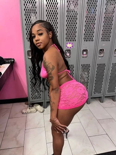 (405)512-3656 is ethnicity_Blackandoffers nuru massages, asian massage, bodyrubs in Oklahoma City and available for service_location_bothon rubrankings looking for a slim, petite women, with a fat booty come here baby! private parties ,1 on 1 fun ?, NUDE MASSAGES, fefishes, paid dates ,someone to vent to then text me ! MUST video verify before meeting up ! NO CHEAP SHIT EITHER. Must video verify