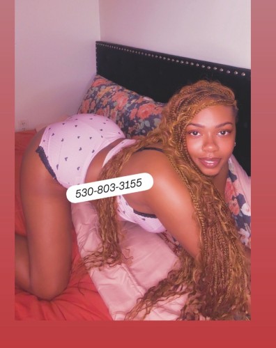 Des moines BodyRubs Offered By (530)803-3155 | Bodyrubs (530)803-3155 is Blackand offers nuru massages, asian massage, bodyrubs in Des moines and available for both on rubrankings I Have the skills to keep you thrilled. 🤩 Beautiful, Exciting long legs standing 5'10 always shining and smooth ready to wrap around you! A radiant confidence that draws naturally draws attention. I am all natural, petite, & one hell of fun person to be around.
I value discretion, respect, and generosity, and I reserve my time for gentlemen who appreciate polish, chemistry, and a thoughtfully curated experience. Time spent together is meant to feel relaxed, indulgent, and unrushed.
I offer refined companionship including elegant dinner dates, extended engagements, and overnights for those who enjoy genuine connection and consistency. I’m well-versed in fine dining, shopping, and elevated experiences, and I’m most comfortable with those who understand that appreciation is shown with ease.
Poised, attentive, and quietly assured, I provide an experience that feels as good as it looks. If you value quality, discretion, and a woman who carries herself with intention, I look forward to meeting you.