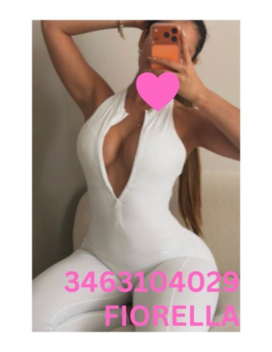 Houston BodyRubs Offered By (346)310-4029 | Bodyrubs (346)310-4029 is Latinoand offers nuru massages, asian massage, bodyrubs in Houston and available for incall on rubrankings Let me take you exactly where your body wants to go 💋
Relaxation hits different when it’s done right.
Sessions:
• 30 min — $90
• 45 min — $110
• 60 min — $120
Tips not included.
Cash • Zelle • Credit/Debit 💵
Step into my VIP world, baby — this one’s for the ones who want more 💎✨
VIP Package — $450 (New Clients Only)
✔️ 1‑hour premium relaxation session
✔️ Basic men’s facial
✔️ Courtesy glass of champagne 🥂
✔️ Tip included
Give in to the moment. Your escape is waiting.