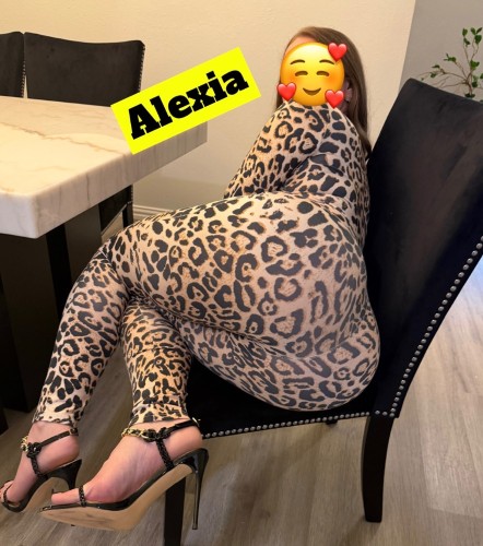 (832)208-4839 is Latinoand offers nuru massages, asian massage, bodyrubs in Houston and available for incall on rubrankings Call me or text me for appointments!