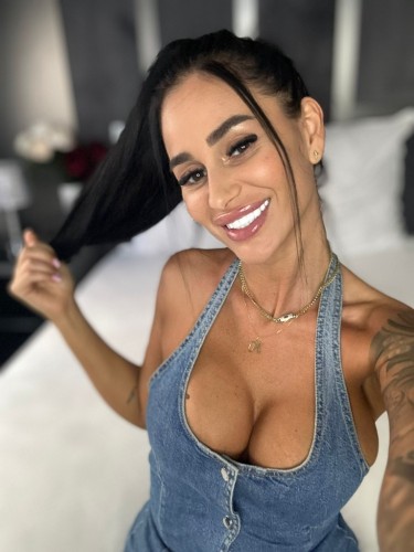 (235)532-253 is Caucasianand offers nuru massages, asian massage, bodyrubs in Chicago and available for both on rubrankings My guilty pleasure is eating ass hihi x

Looking for a dick to help me record some sextapes for my page

you dont need to show your face!!

Need me a freak ASAP !

If you think you can keep up, hit me up on my FREE Onlyfans :

onlyfans.com/rebecamonroe/c446