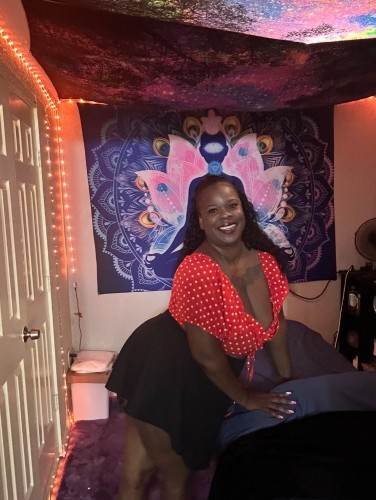 Houston BodyRubs Offered By (832)713-7073 | Bodyrubs (832)713-7073 is Blackand offers nuru massages, asian massage, bodyrubs in Houston and available for both on rubrankings Now that I have your Attention
Let me introduce myself; I’m Goddess Royal
• From Ohio
•over 1000 hrs N Massage Therapist
•an Mazing energy & Great sense of humor
•Mild 2 Deep Pressure & Techniques 2 Reset some Muscles & have you cumin back for more
My time starts when your on my table; Not a minute sooner:
Now about that Neck Work:
60 Minutes –Relax Full body Swedish Massage ( Head 2 Toe)
My most popular session
90 Minutes – Rejuvenate this session allows me to do more detailed work on the Neck shoulders upper back from either sitting at a desk all day or grinding your teeth
120 Minutes – Reset Neck & Glute work included
Two full hours dedicated to detailed work from head to toe, restoring balance and alignment—especially in the hips, low back, and other areas that need extra care.
I offer incall with shower & outcall if room is to small I can bring a bed attachment
Book you some Relaxation!