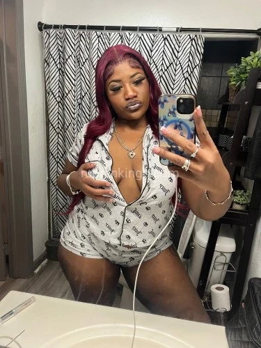 (313)757-6636 is Blackand offers nuru massages, asian massage, bodyrubs in Madison and available for both on rubrankings Hey Gentlemen! Im Nova & the Experience with me will be like no other. ♥️ 
Please Message or Call Respectfully for Rates. 