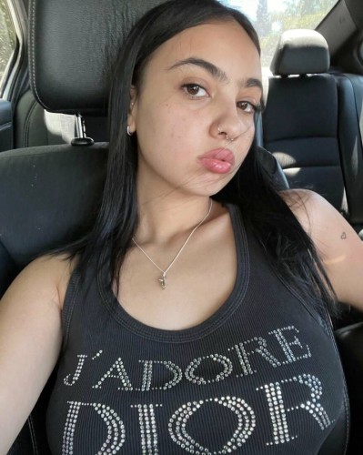 (210)251-0238 is Caucasianand offers nuru massages, asian massage, bodyrubs in Baton rouge and available for both on rubrankings My Ecstatic Massage Session is a plunge into overwhelming bliss, sensual trance and deep healing bodywork! I invite you to relax your mind and open your heart, allowing your only focus to be the movement of my body gliding over yours, driving titillating energy around and through you with a spontaneous dance of pressure pleasure play. Deep, light, soft, strong, close, far, but always in contact. Once our session begins there will never be a moment that my body is not touching yours, until we say farewell and I send you, lovingly back out into the world, feeling like a new being! I encourage you to allow my touch to be a trigger for deep, slow inhalation, inviting you to breath into the luscious landscape of my body as it traverses yours. Ecstatic massage is an explosive inward journey of erotic elevation, quiet relaxation and sultry surrender.

Texts:: +1 (210) 251-0238

WhatsApp: +1 (210) 251-0238

Telegram: kellyd20

Zangi: 2533447405

Signal: +1 (210) 251-0238

EMAIL::: kd2015512@gmail.com