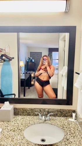 (512)763-9673 is Latinoand offers nuru massages, asian massage, bodyrubs in Austin and available for both on rubrankings Elegant, sensual, and undeniably refined…
I’m a sophisticated Latina, new in town, offering a truly elevated, discreet experience. Confident, intentional, and effortlessly captivating—every moment with me is designed to feel exceptional.

For those who value elegance, chemistry, and exclusivity…
Are you ready to indulge?

Text me or call me 😋