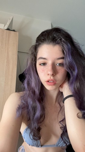 Chicago BodyRubs Offered By (1)983-9882 | Bodyrubs (1)983-9882 is Caucasianand offers nuru massages, asian massage, bodyrubs in Chicago and available for both on rubrankings Hey my name is April,
I'm 19, starting college soon so I need some extra budget to get by haha - just started this recently so please be patient with me 🥺
I might have a fetish for shooting content with random guys...
Not gonna do this for long so if you like what you see, feel free to hit me up :D
My link is open for any inquiries, just make sure to be a gentleman as I ignore assholes!!
https://onlyfans.com/aprilpetite/c77