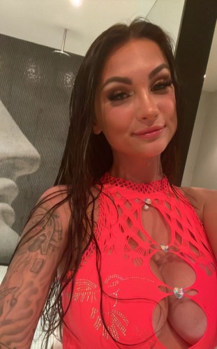 (702)301-4245 is Caucasianand offers nuru massages, asian massage, bodyrubs in Las vegas and available for outcall on rubrankings Hey guys, need a sexy fun-loving girl? ️

My name is Stacy and I'm a down to earth girl who is genuine and accommodating!

My personality is charming, compassionate and playful 🦋
️
Let me help you relax! I want to make our time together memorable and never rushed.

Call or text me now 