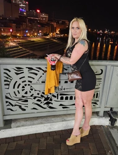 (615)334-4094 is Caucasianand offers nuru massages, asian massage, bodyrubs in Nashville and available for both on rubrankings NASHVILLE I AM AVAILABLE TONIGHTI WANT TO APOLOGIZE TO ALL MY FRIENDS THAT HAVE BEEN UANBLE TO SCHEDULE. THE REAL OF IT IS THAT I AM NOT A HIGH VOLUME PROVIDER SO I TAKE MY TIME AND I DONT RUSH I HAVE A GREAT BODY 5'6" 34D WITH SUMPTUOUS LONG AND LOVELY LEGS, THAT LOOK GREAT IN HEELS. I WILL MAKE SURE YOU LEAVE HAPPY AND SATISFIED. THE BEST OPTION IN NASHVILLE FOR FULL BODY MASSAGE  WITH NURU STYLINGS AN TANTRIC EXPRESSIONSSESSIONS OFFERED: 20M - 150$30M - 200$60M.-.250$120M -400$Select clothes and shoes - 50$Fetishist prices as requestedRulesNo.AA No exceptionsPERFECT HYGIENE REQUIRED CLEAN.SMELL AND GOODNO TIME WASTERSNO PIC SWAPPING NO EXPLICIT TALK OR TEXTCOUPLES WELCOME BUT START AT 1 HOUR FOR 300$I can come to you or you to me