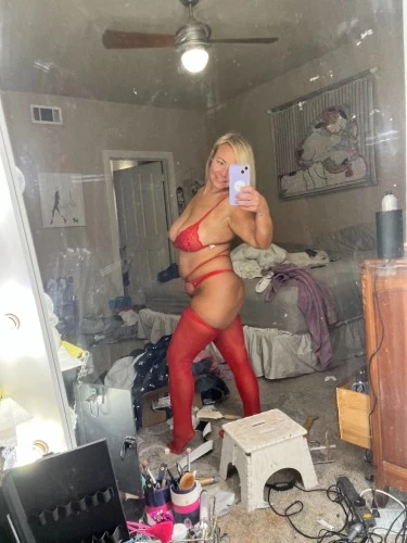 (469)898-1399 is Caucasianand offers nuru massages, asian massage, bodyrubs in Dallas and available for both on rubrankings Sexy sweet petite elite companion!You can thank me later!I want to give you an experience you will not only enjoy, but cherish and dream about long after our time together. Book Now!Don’t let my 4 foot 11 inch 125 lbs. with curves in all the right places fool you. I am witty, fun and very sensual. I’ll meet and exceed your spectations a multitude of times.I am a low volume upscale companion and value you, myself, and our time together.