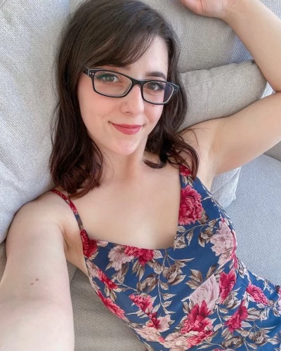 Chicago BodyRubs Offered By (681)253-1847 | Bodyrubs (681)253-1847 is Caucasianand offers nuru massages, asian massage, bodyrubs in Chicago and available for both on rubrankings I love giving warm oil rub downs with lots of sensual energy. Rest assured you will have an experience that you will not forget. You will NOT be disappointed.
Upscale, discreet and clean with passionate shower.
Hi my name is Bridgette. I'm a relaxation artist. I would like to invite you to a rushed relaxing invigorating massage in my private office suite. I specialize in swedish, light touch, deep tissue, reflexology, hot stones. My session includes, clean linen, unscented lotion or oil, aromatherapy, hot stones, and my wonderful hands. My approach is to make your visit a pleasant one and I assure you will leave more than just satisfied. I also offer body shampoo and brown sugar body scrub, foot spa reflexology, wet steam and infrared sauna. Lipo cavitation, RF skin tightening, body wraps. Shower facility available if needed.